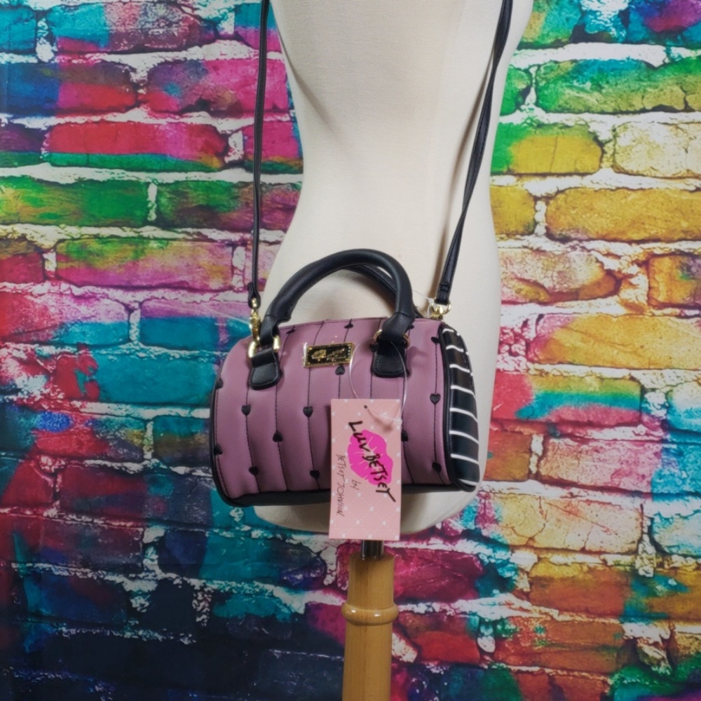 Betsey Johnson NWT Cross Body Bag